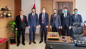 Bürokratlar 'Sahte şirket'i ziyaret etmişler