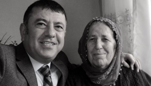 Veli Ağbabanın annesi yaşamını yitirdi