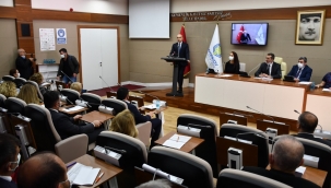 Başkan Dr. Bülent Kerimoğlu ''işçilerin grev yapması gereken yer Belediye'nin önü değildir''