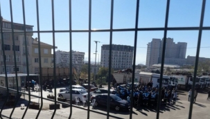 AKPli Pendik Belediyesinde temizlik işçileri iş bıraktı: İyileştirme istiyoruz, sendika telefonlarımızı açmıyor