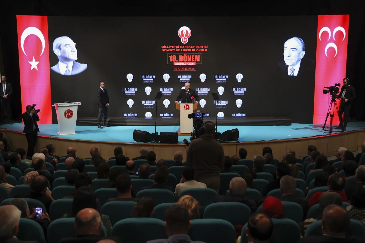 Devlet Bahçeli, Saraçhane mitingini hedef aldı: Akla ziyan bir haldir