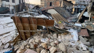 Galatasaray, Fenerbahçe ve Beşiktaşlı hukukçulardan deprem için suç duyurusu