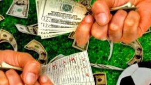 KIBRIS'TA YASADIŞI BAHİS OPERASYONUNDA 7 KİŞİ TUTUKLANDI!